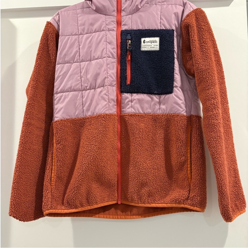 Cotopaxi Woman’s Trico Hybrid Jacket